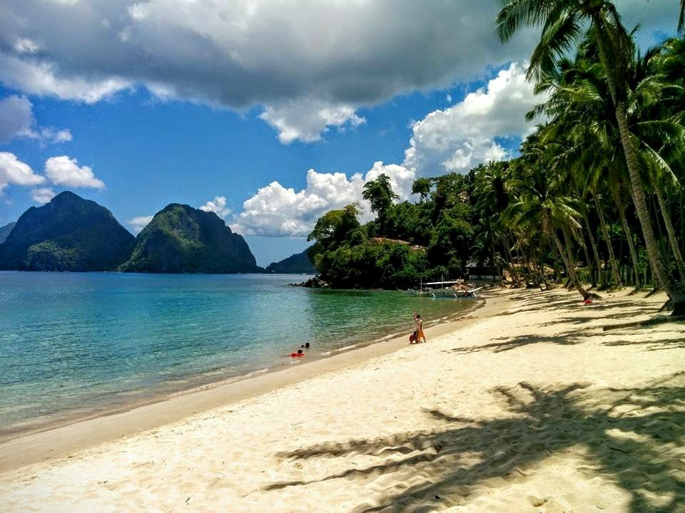 Playa de las Cabañas, El Nido, Filipinas